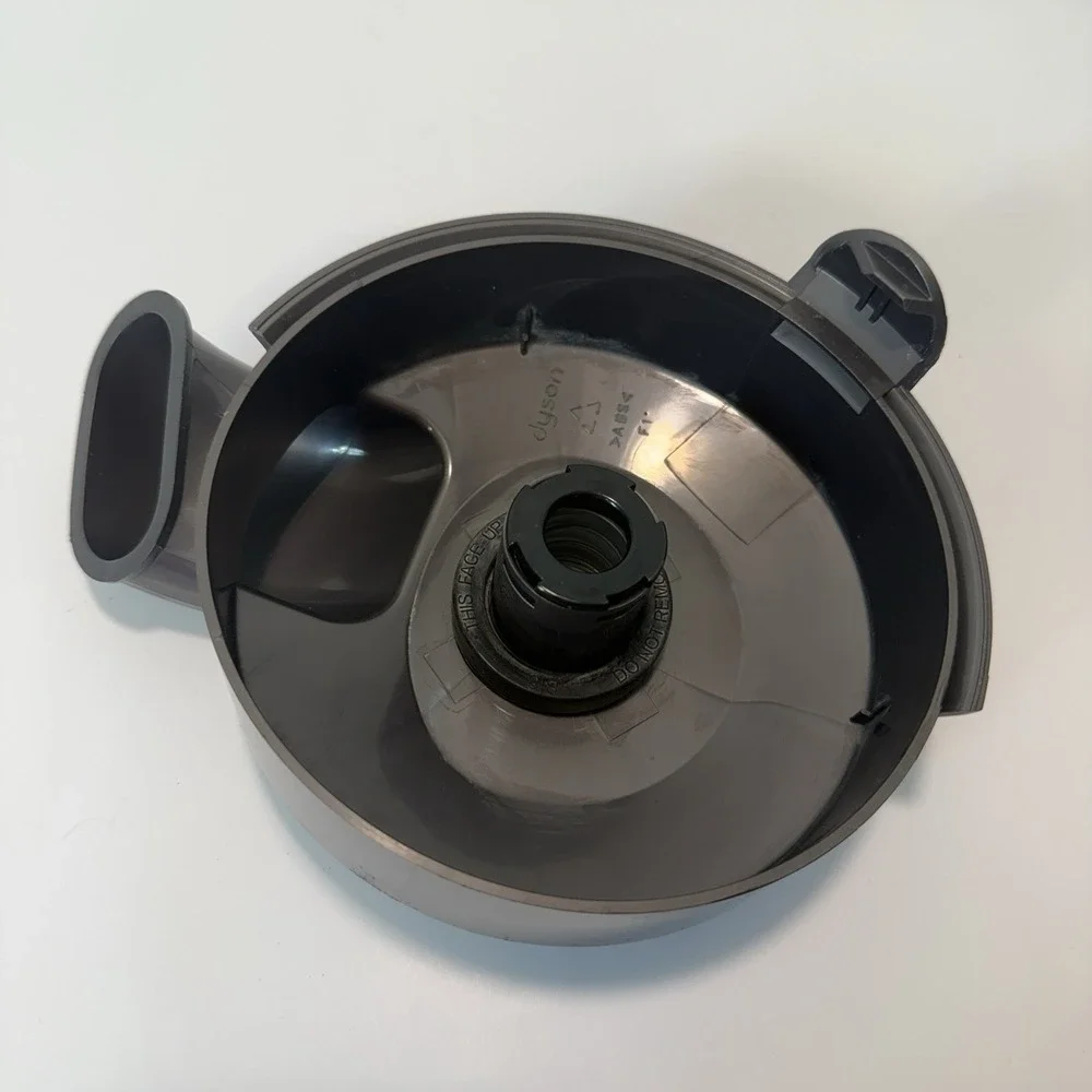 Dyson dc33 vacuum